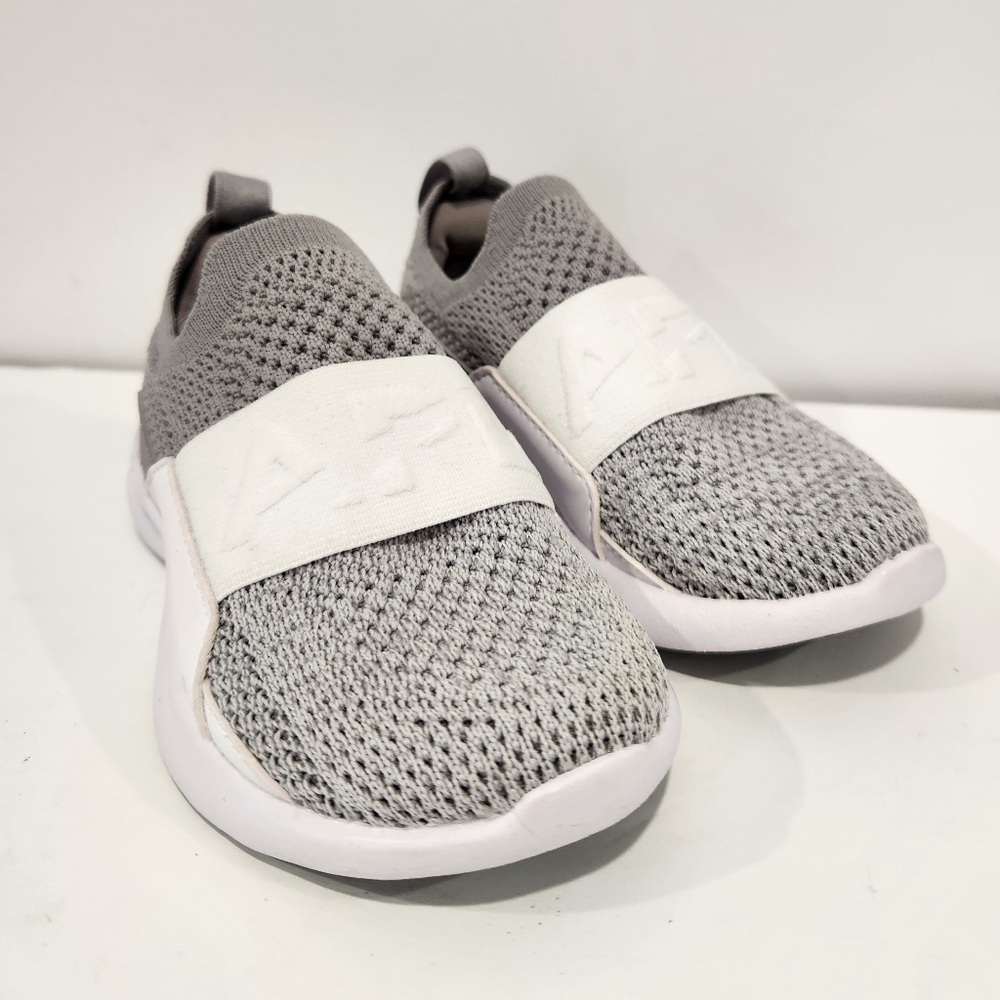Athletic Propulsion Labs APL Techloom Bliss Size 8 Little Kids Stretch Sneaker
